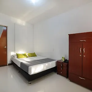 Ayenda 1234 Imperio 70 3*, Medellín Colombia
